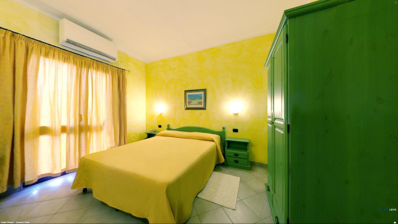 Hotel Residenza Gli Ontani à Orosei Extérieur photo
