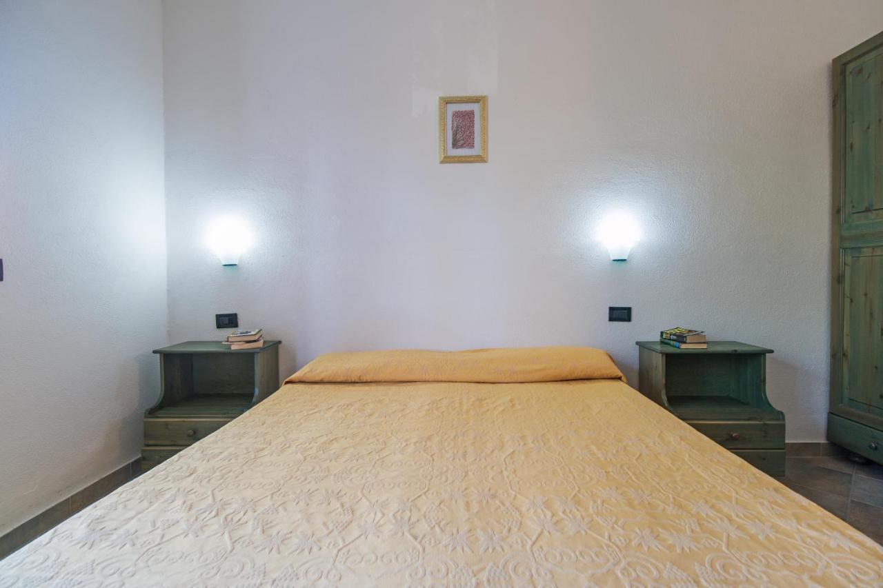 Hotel Residenza Gli Ontani à Orosei Extérieur photo