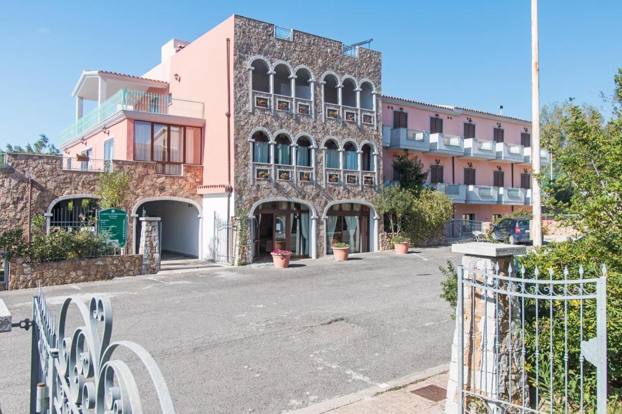 Hotel Residenza Gli Ontani à Orosei Extérieur photo