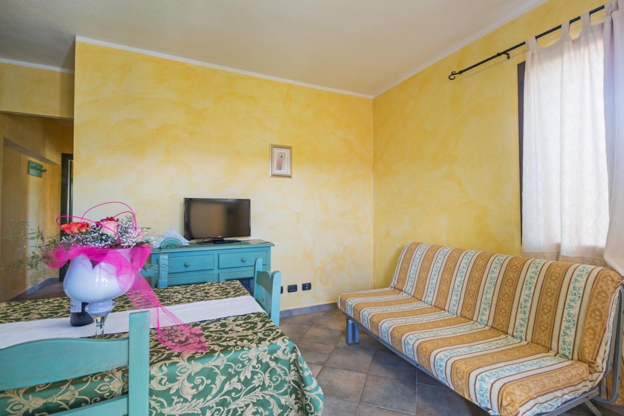 Hotel Residenza Gli Ontani à Orosei Extérieur photo