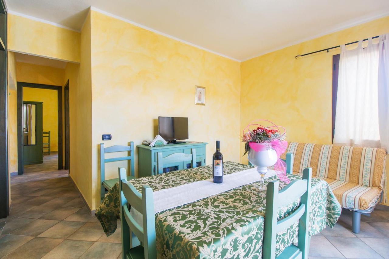Hotel Residenza Gli Ontani à Orosei Extérieur photo