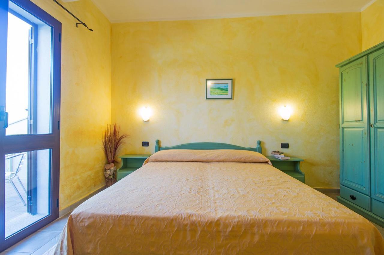 Hotel Residenza Gli Ontani à Orosei Extérieur photo